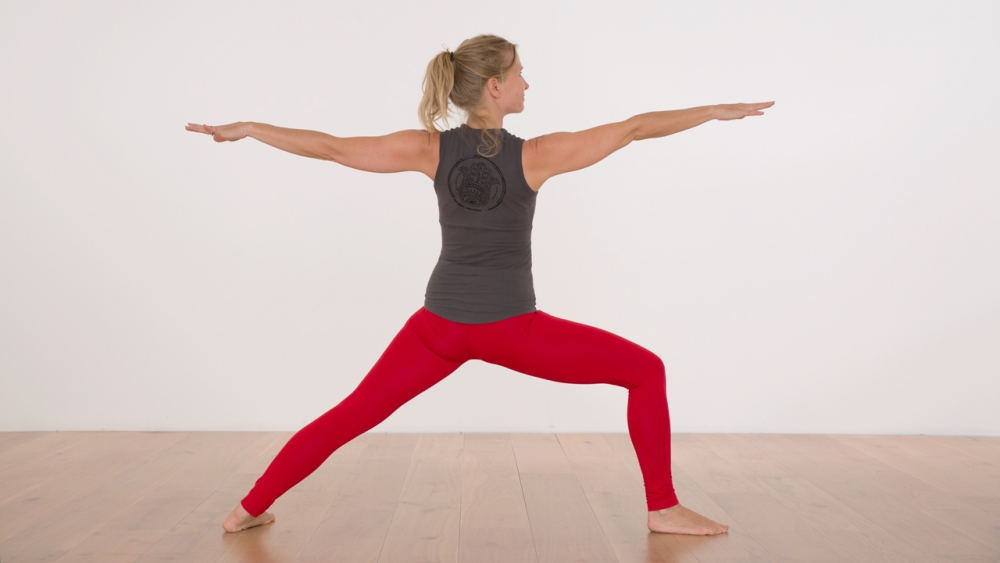 Esther Ekhart in Warrior 2