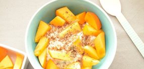 Quinoa-Brei mit Kaki