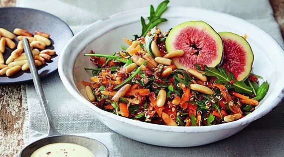 Kräuterwürziger Quinoa-Salat