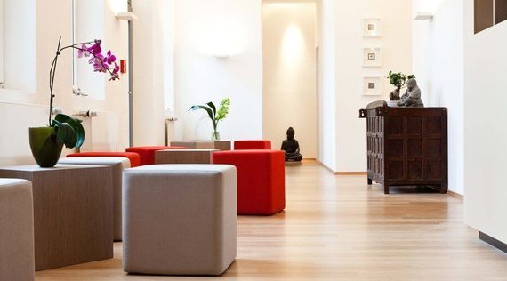 Space Yoga: Am Anfang war das All