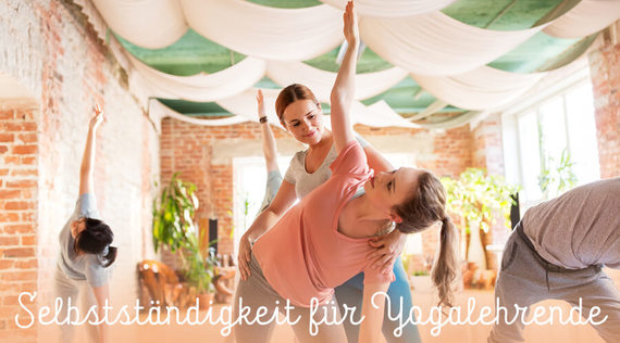 Yogalehrer: Der Weg in die Selbstständigkeit