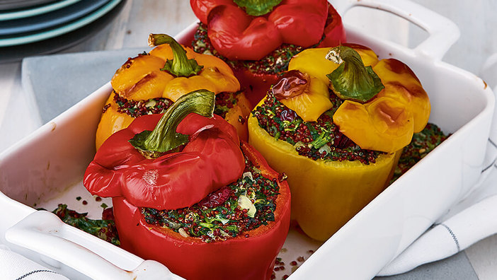 Paprikaschoten mit Quinoafüllung