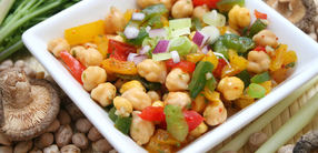 Kichererbsensalat mit Tofu