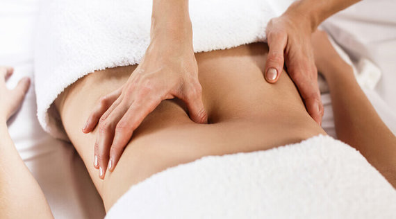 Spalt im Bauch: Rektusdiastase nach der Geburt