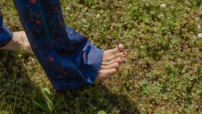 Gehmeditation: Finde dich selbst in jedem Schritt