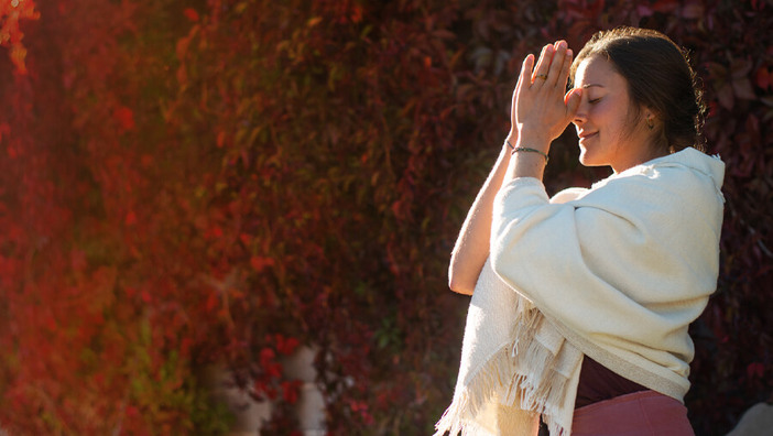 wie du mit yoga deine mentale gesundheit staerkst