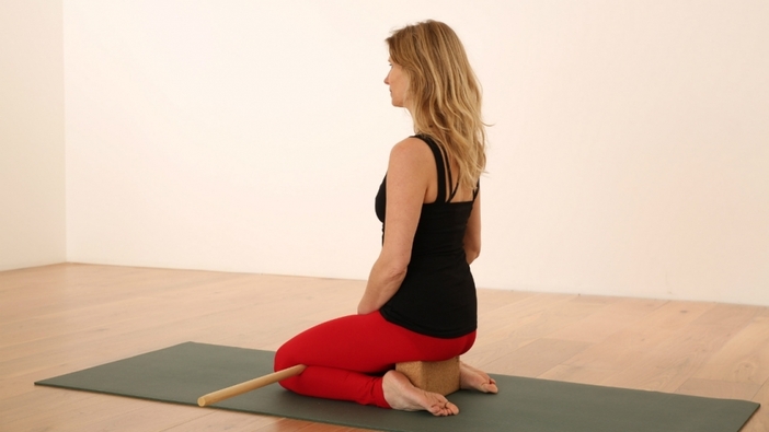 Yin yoga for the knees by Bernie Clark