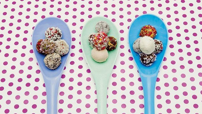 Rezept: Energy Balls: Bunte Energiekugeln
