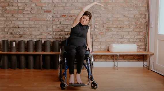 Inklusives Yoga für Menschen mit Behinderung