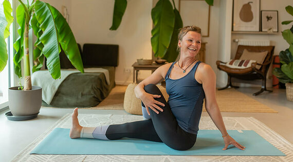 Yoga für Anfänger:innen – Grundwissen & Tipps