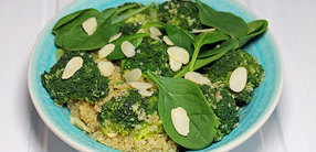 Rezept: Warmer Brokkoli-Quinoa-Salat