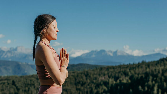 Sonnengruß im Yoga – Surya Namaskar