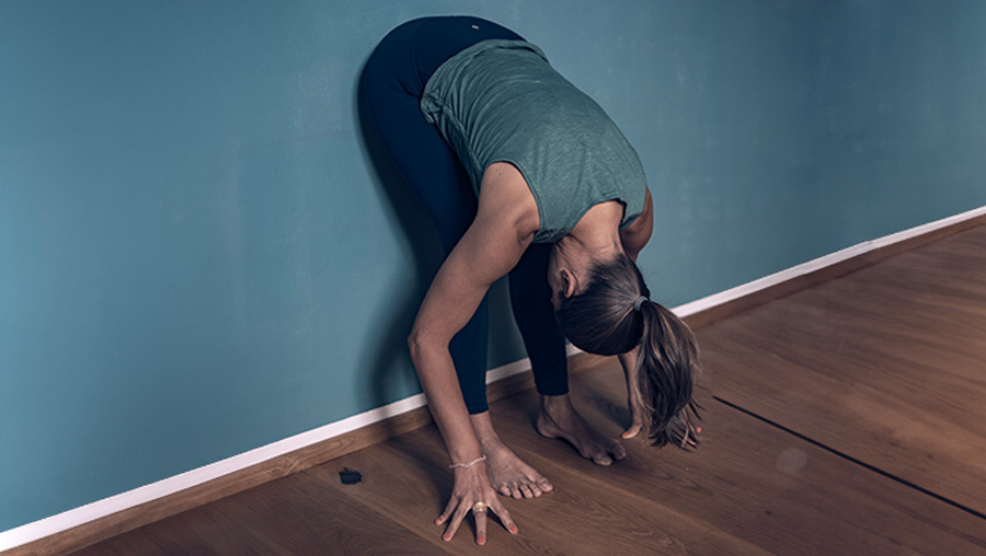 Übung an der Wand