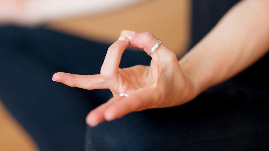 Prithivi Mudra