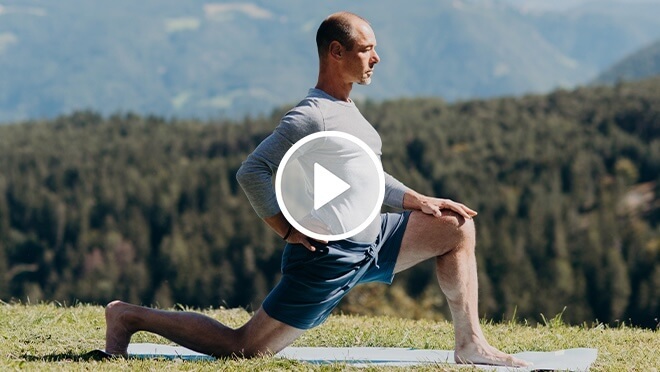 Yogaroutine für Läufer:innen – mit Timo Wahl