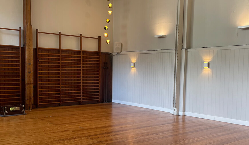 Jivamukti Roots Yoga - Top Yogastudio Hamburg - Uebungsraum