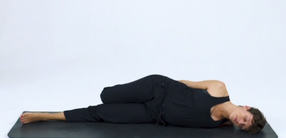 Reinigende Ayurveda-Yogasequenz