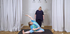 Yoga X-Large: Basic-Yoga für Anfänger – Dehnbewegungen