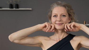 Anna Rech Face Yoga Entspannung und Belebung in 6 Minuten