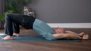 Valentin Alex Beruhigendes Pranayama mit Atempausen