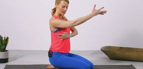 Tutorial: Drei Asanas für schöne Arme